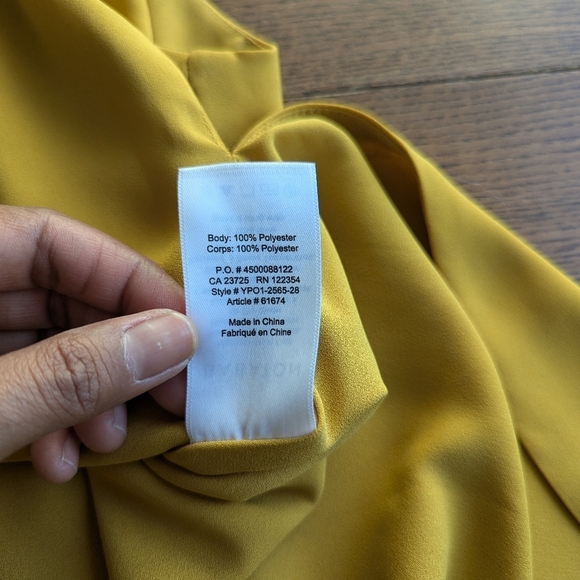 Aritzia Yellow Sleeveless Blouse - Picture 5 of 9